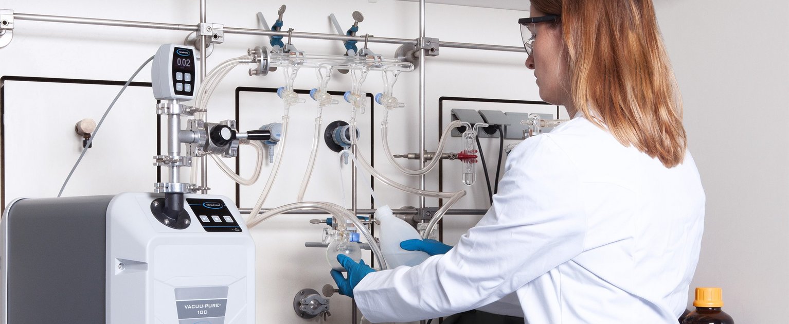 Schlenk line Vacuum pumps VACUUBRAND