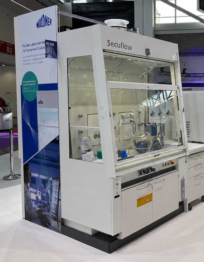 Laboratory fume hood with Lab Control Center (LCC) and digitally integrated vacuum pump at the analytica trade fair